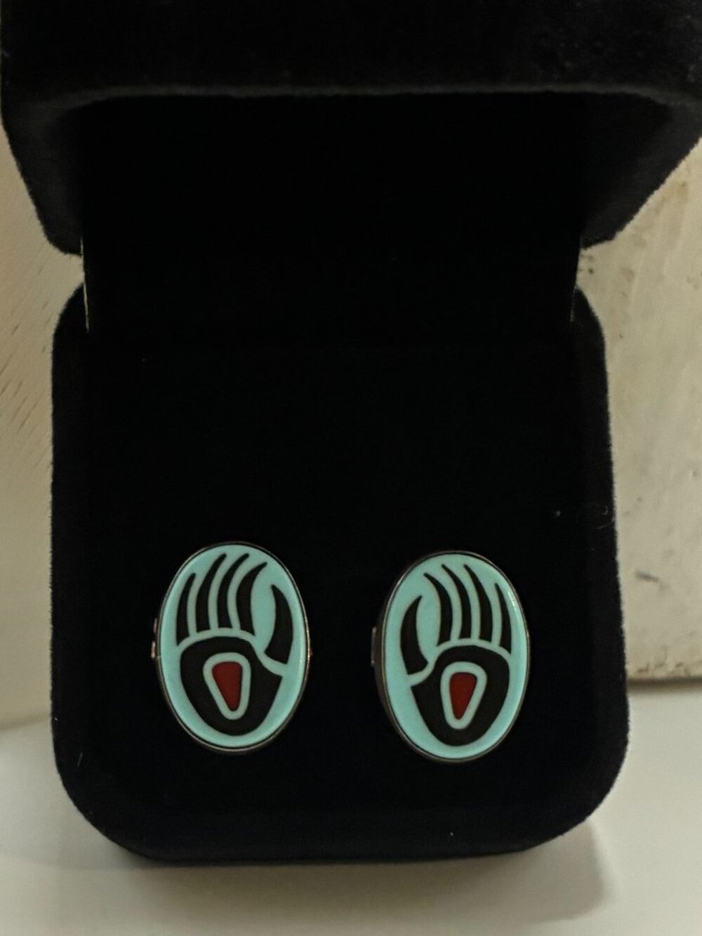 Vintage QT Quoc Sterling Silver Turquoise Coral Bear Paw Stud Earrings